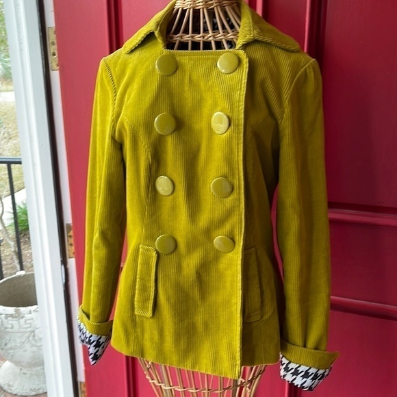 Luii 🔥Sale🔥corduroy jacket. - Picture 1 of 7